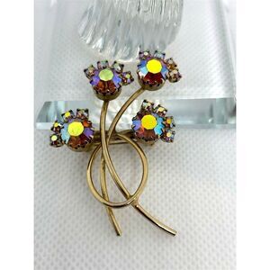 Vintage Aurora Borealis Gold Tone Floral Rhinestone Brooch